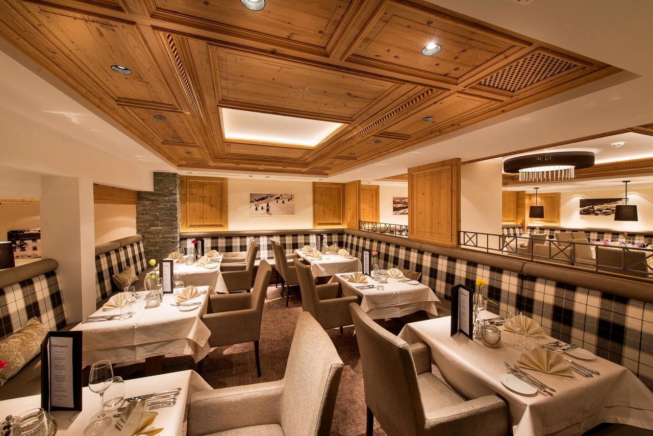 פיס Hotel Bergblick 4 Sterne Superior מראה חיצוני תמונה